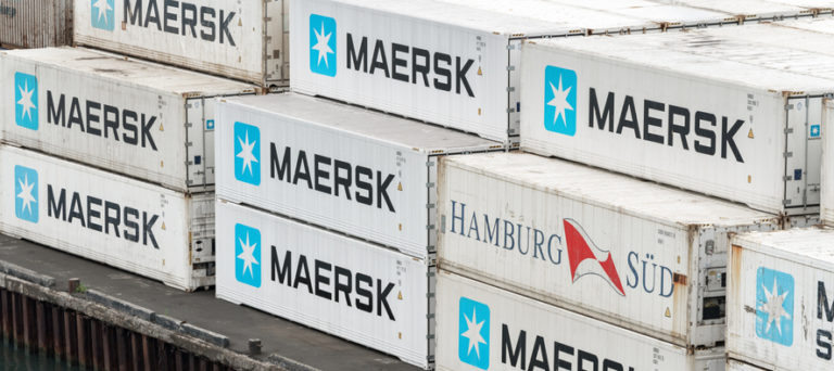 Maersk loses several hundred containers between China and US