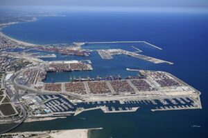 Port of Valencia advocates a Sustainable Transport to Work Plan