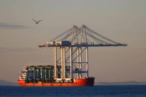 SSAT Terminals, LLC welcome two Super Post-Panamax Cranes to Seattle’s Terminal 5