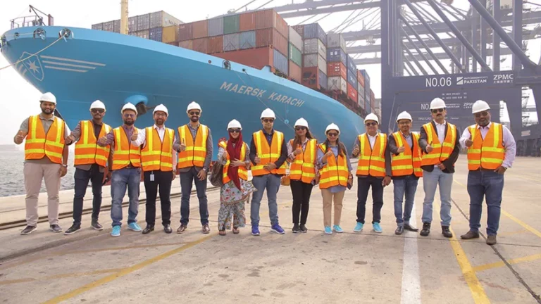 Maersk welcomes Maersk Karachi vessel at SAPT