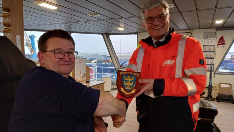 Port of Hull receives green Vertom Joy