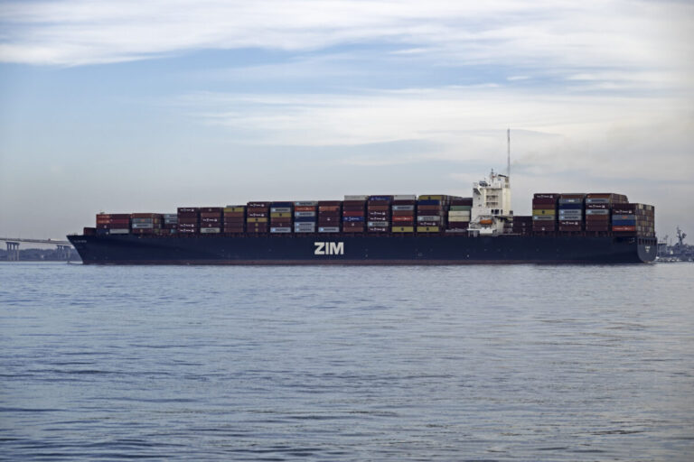 ZIM unveils independent service connecting Asia, Canada and US via Vancouver Gateway