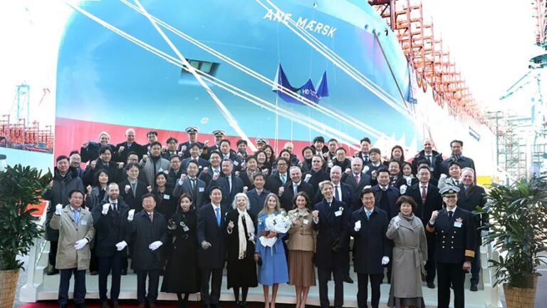 Maersk christens first large methanol-enabled vessel