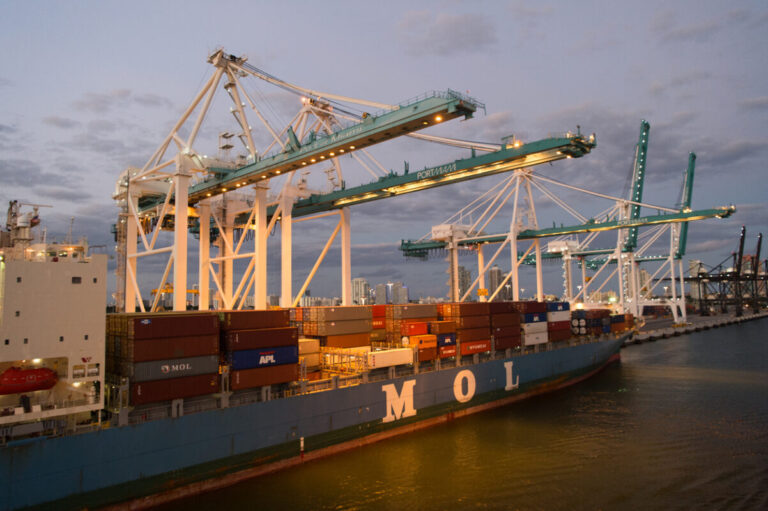 MOL to supply FSRU for Polish LNG import terminal