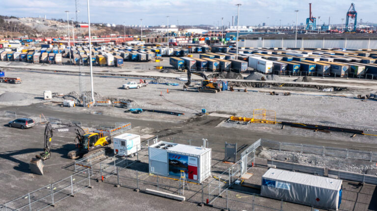 Port of Gothenburg collaborates with Hitachi Energy and Skanska on hydrogen project