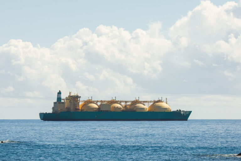 MOL, TLT collaborate for newbuilding LNG carrier
