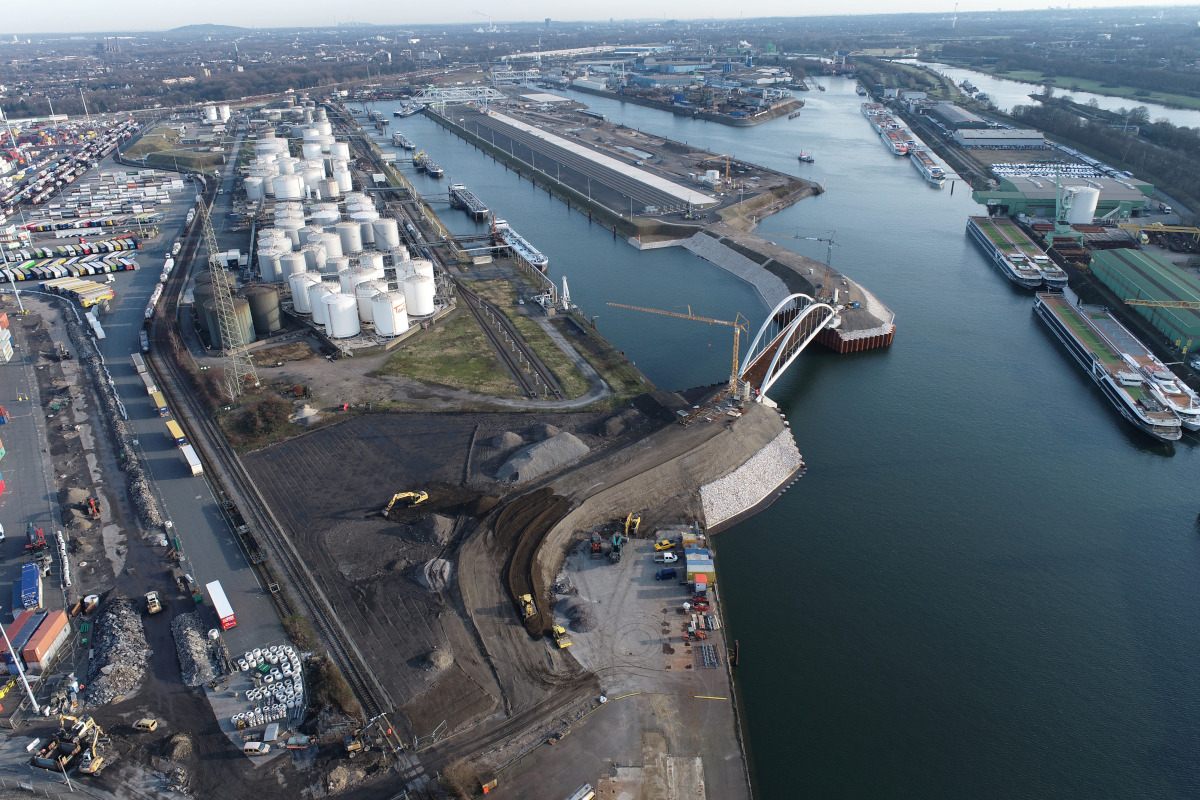 INFORM brings AI-driven solutions to Duisburg Gateway Terminal - Port ...