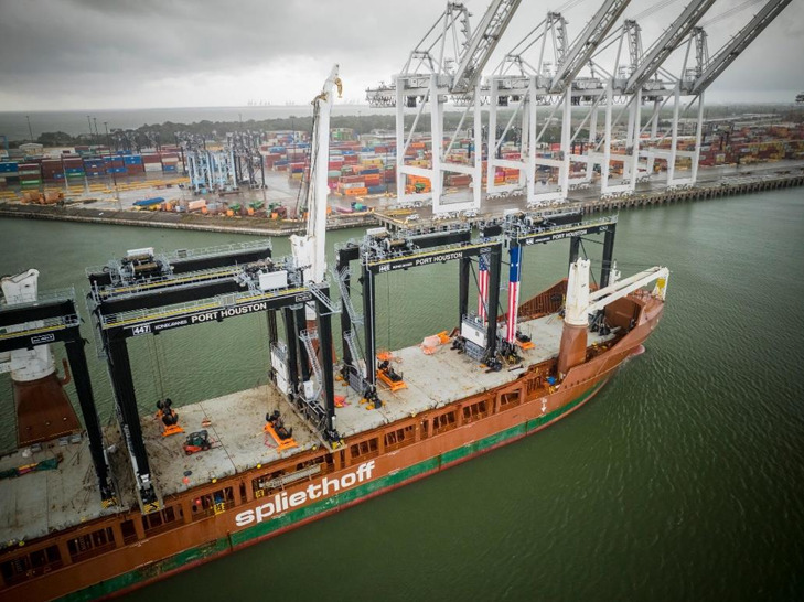 Port Houston volumes drop in October despite YoY rise