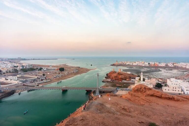 Oman inks deal for first liquid hydrogen corridor to Europe