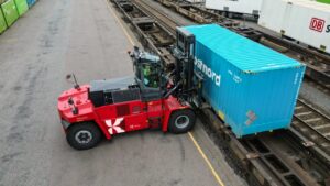Kalmar grows production at Shanghai facility
