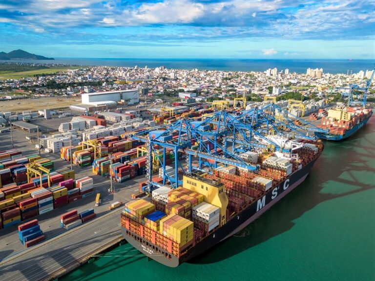 Konecranes to deliver 14 electric RTG cranes to Portonave