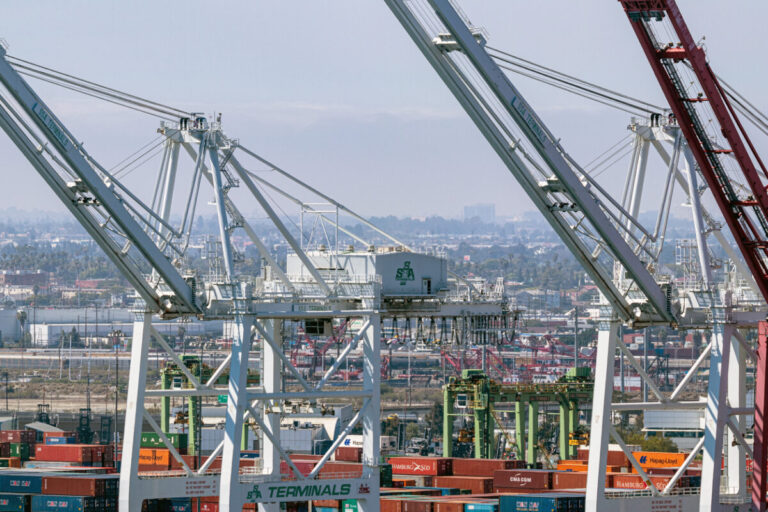 Port of Los Angeles sees strong Q1 amid tariff threat
