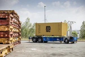 Port of Antwerp-Bruges unveils electric shuttle at Medrepair Terminal