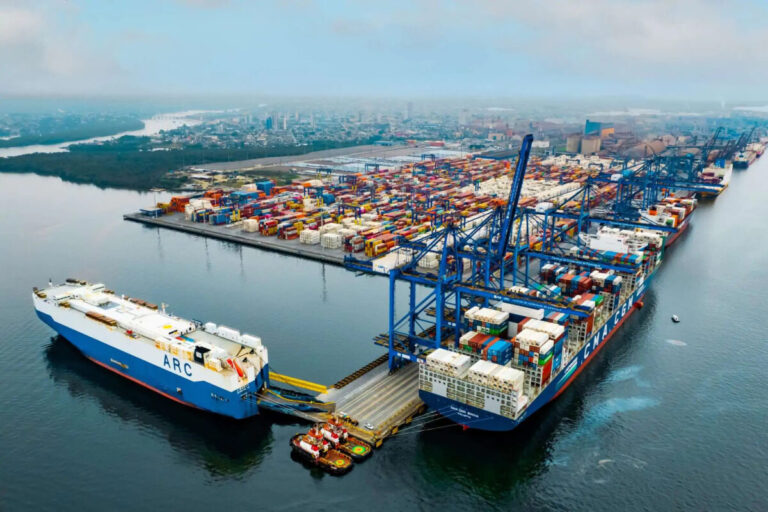 TCP adopts CTOS terminal operating system