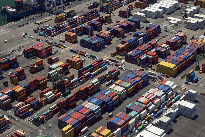 Port of Oakland falls shy of 170,000 TEUs amid tariff shifts