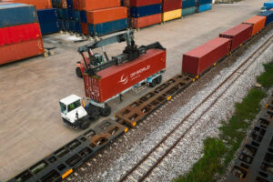 DP World reports strong H1 growth in revenue and volume