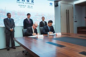 Barcelona and Shanghai ports boost green cooperation