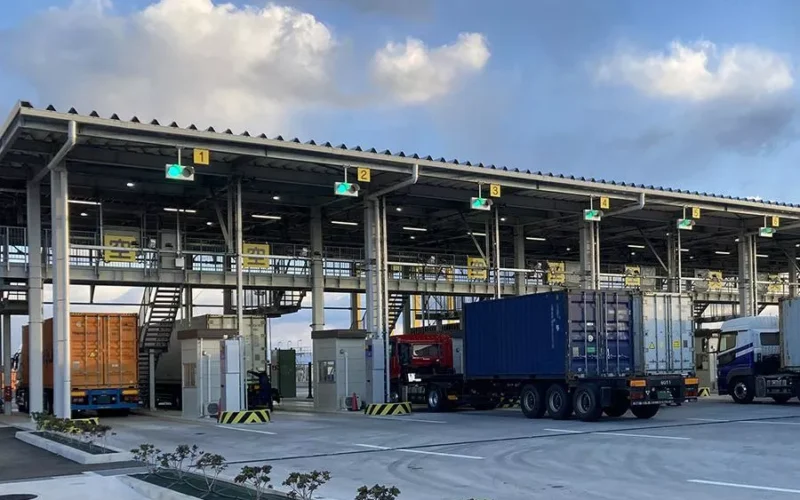 Mitsubishi Logisnext delivers terminal gate system to Port of Osaka