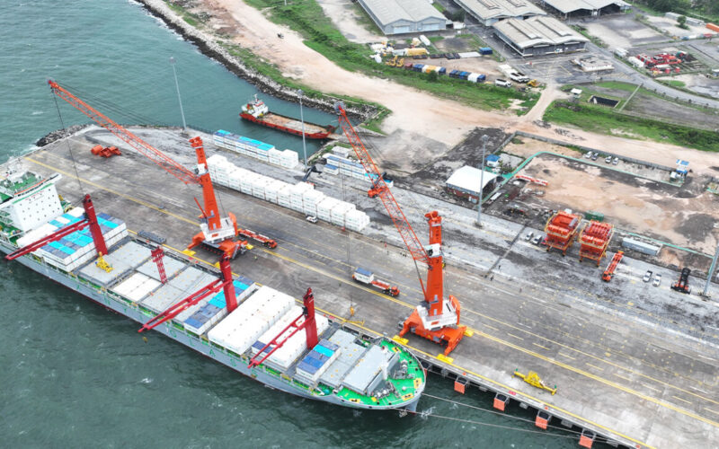 East Java Multipurpose Terminal welcomes first containership