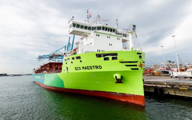 X-Press Feeders commences Europe’s first green methanol feeder