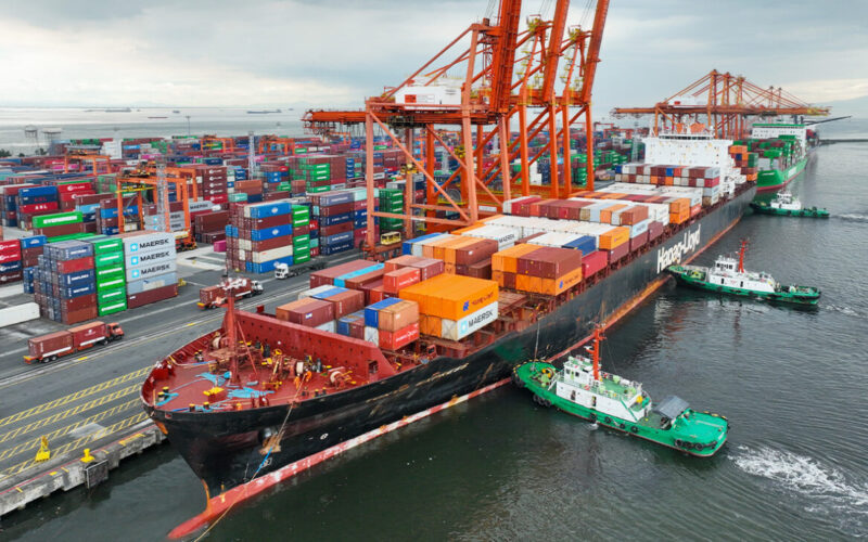 Hapag-Lloyd marks PH debut at ICTSI Manila
