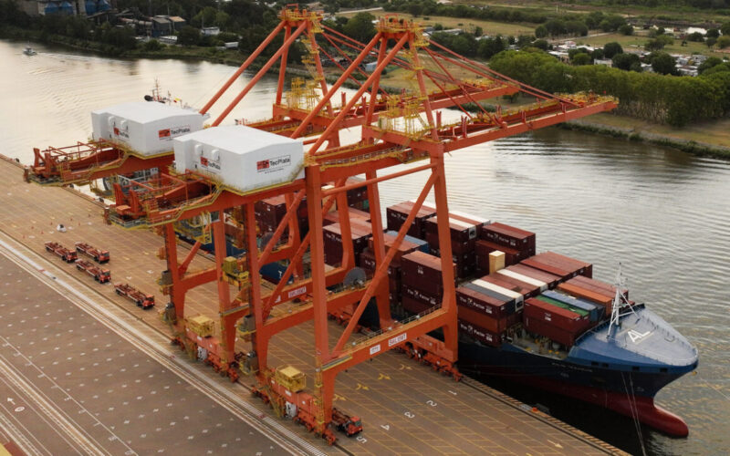 TecPlata concludes dredging marine channels in Argentine terminals