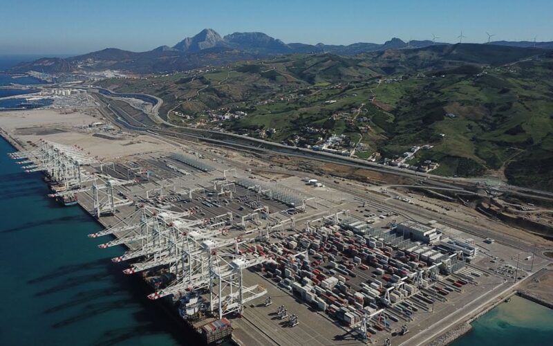 Kalmar, APMT expand straddle carrier fleet at MedPort Tangier
