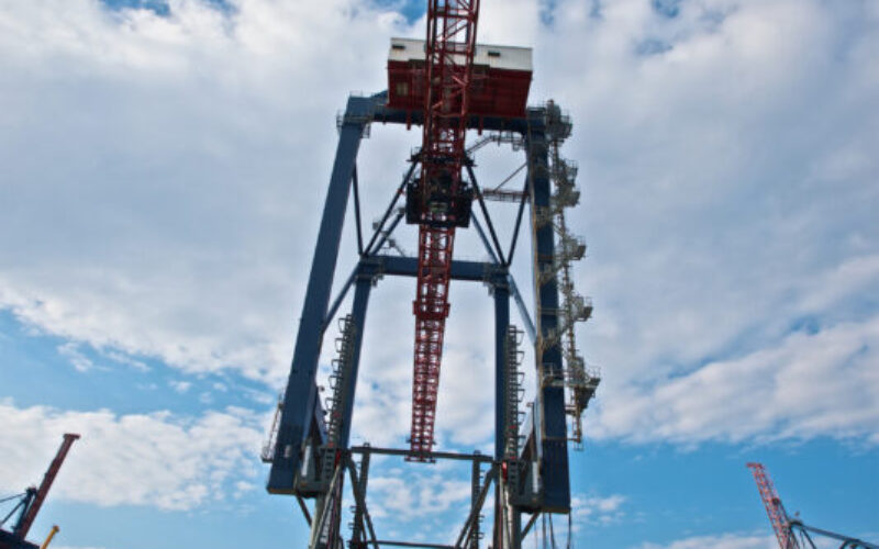 Liebherr enhances Port Liberty’s STS crane capabilities