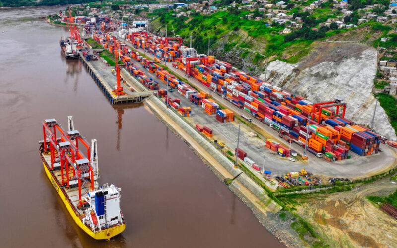 Matadi Gateway Terminal obtains four new RTGs