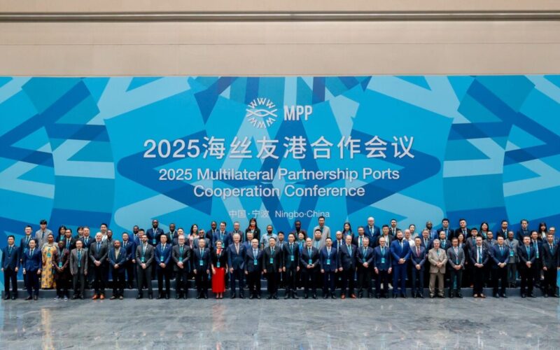 Valenciaport joins Maritime Silk Road forum in Ningbo