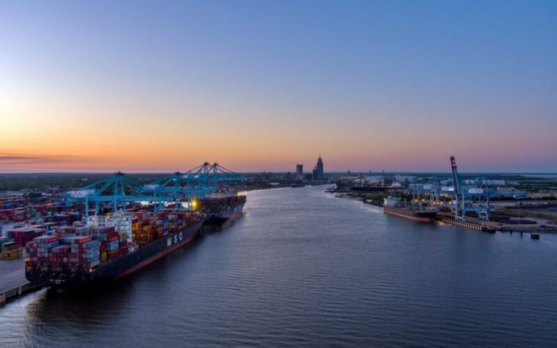 Alabama Port Authority applies for emissions reduction funding