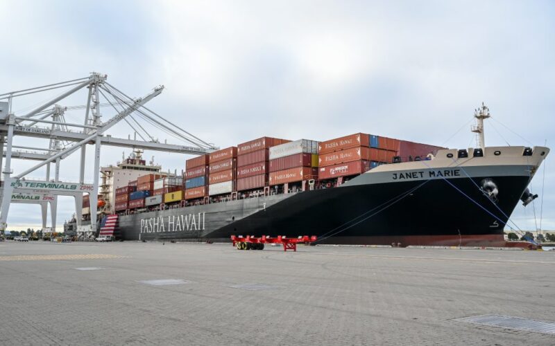 Port of Oakland, Pasha Hawaii celebrates inaugural arrival of green vessel