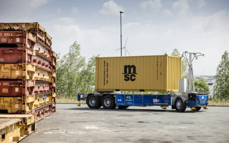 Port of Antwerp-Bruges unveils electric shuttle at Medrepair Terminal