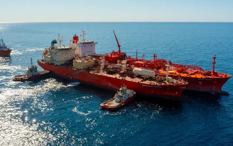 Yara leads first safe ammonia STS transfer trial