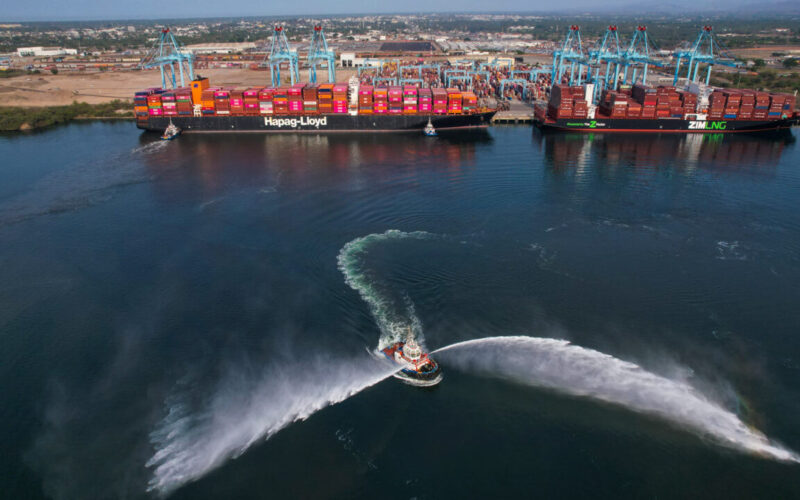 Hapag-Lloyd EC2 service makes first call at APMT Lázaro Cárdenas