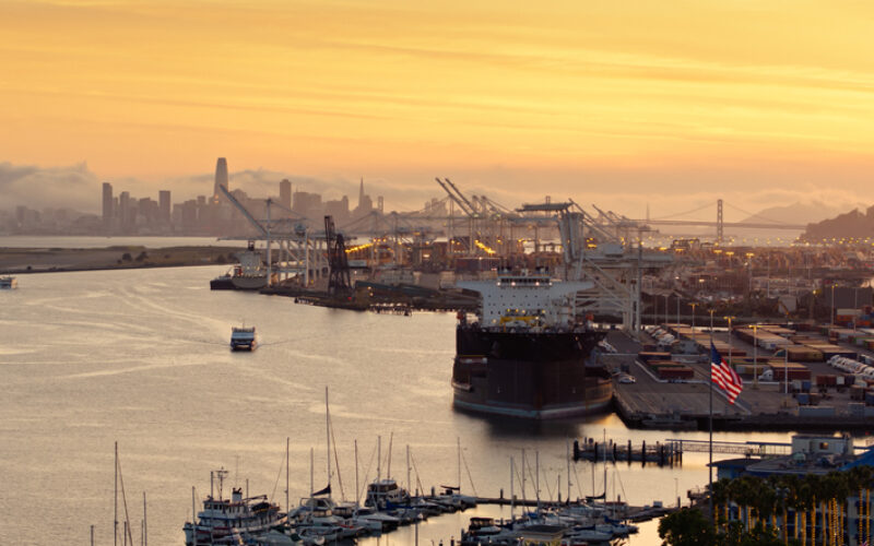 Port of Oakland receives Green Marine certification