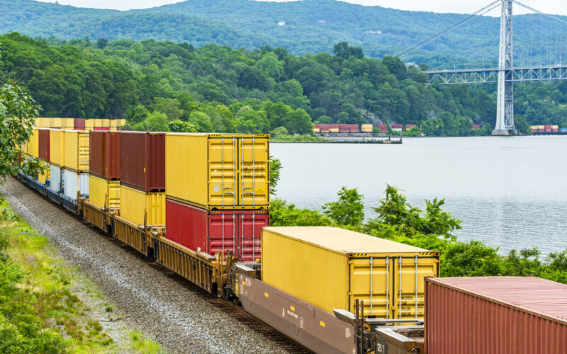 DP World provides rail freight boost with carbon reduction