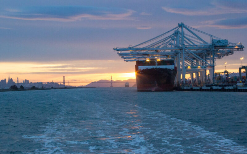 Port of Oakland launches zero emissions vehicles trials