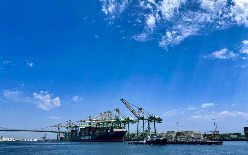Port of Los Angeles records 14 per cent cargo increase mid-year