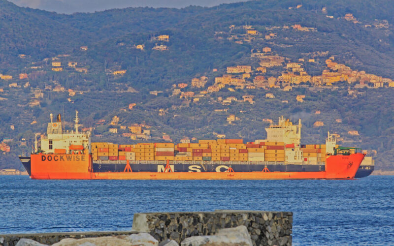 The 2025 outlook for shipping networks in Asia-NA and Asia-Europe