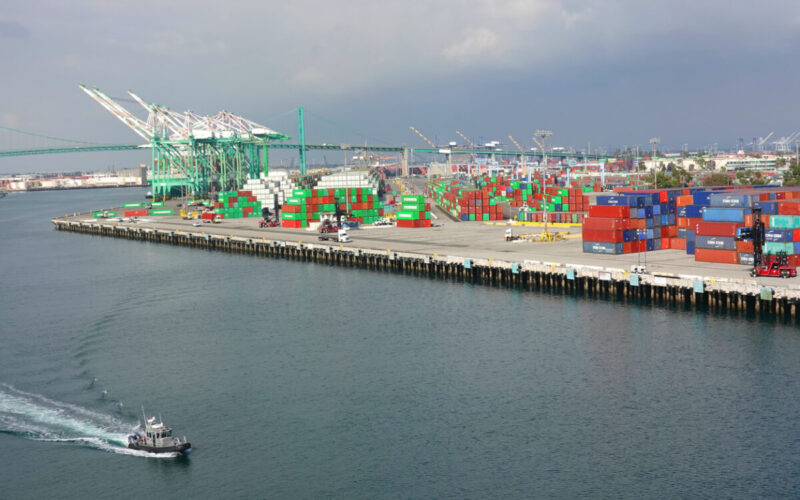 Port of Los Angeles handles over 800,000 TEUs in February