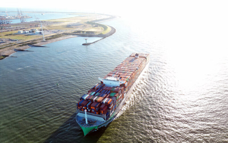 Global ports see rising container dwell times in May
