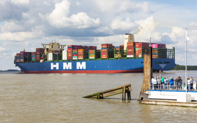HMM posts $910 million profit in H1 2025