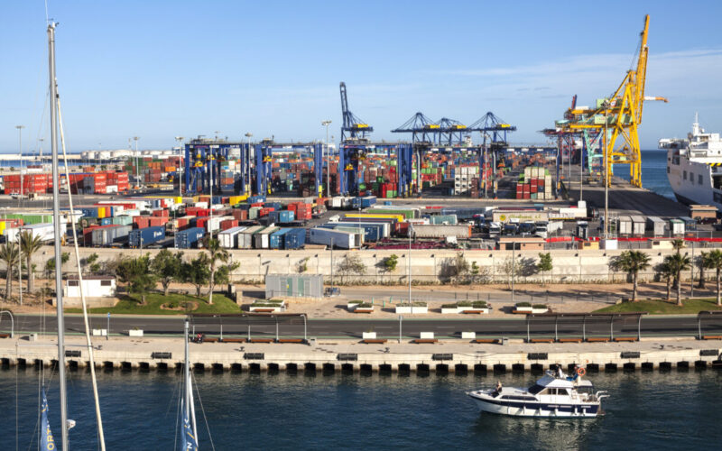 The Port of Beirut strengthens ties with Valenciaport
