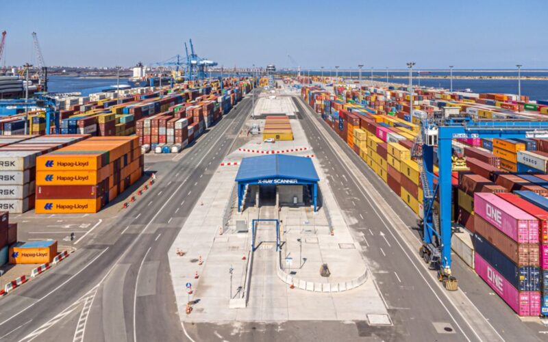 DP World debuts scanner to cut customs delays in Constanta