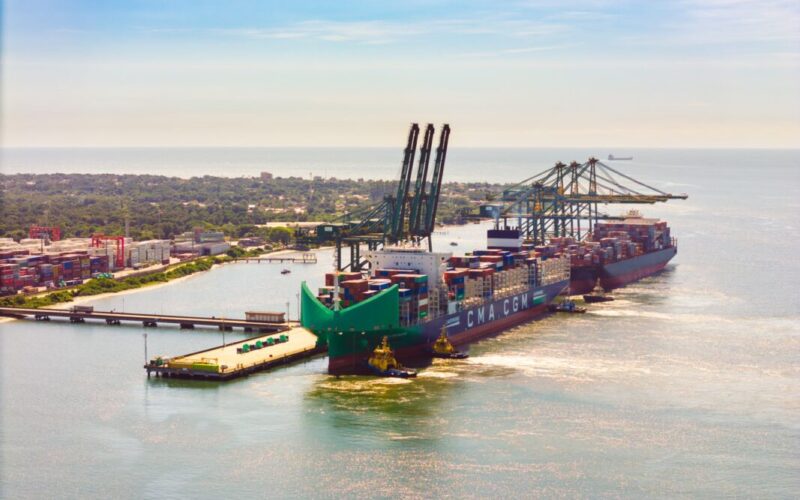 Porto Itapoá welcomes widest ship in 13 years