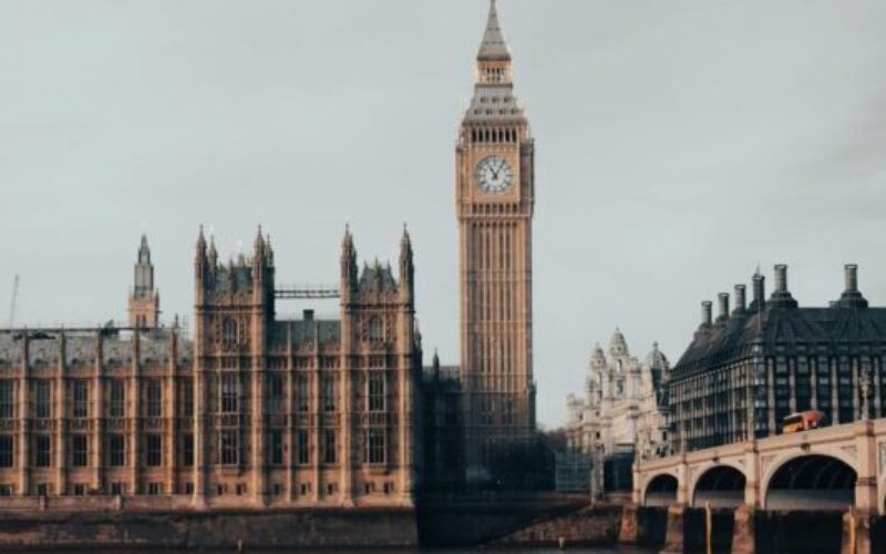 UK Power Networks promotes clean energy on River Thames